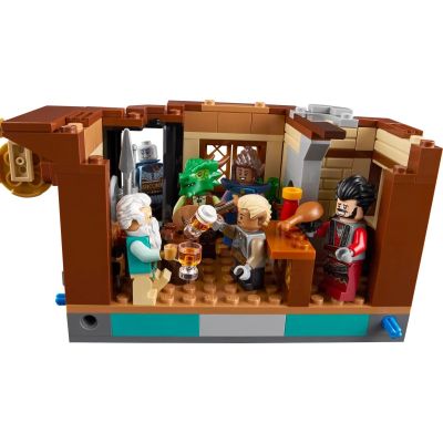 16. LEGO IDEAS 21348 Dungeons & Dragons: Opowieść czerwonego smoka