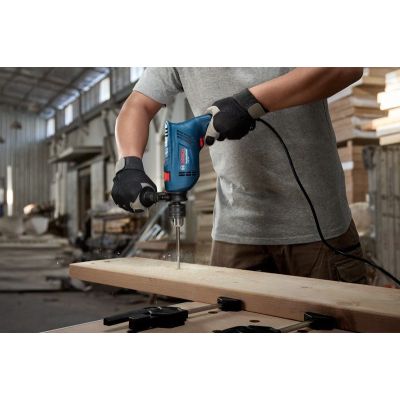 8. Bosch GSB 600 Professional 48000 RPM 1,7 kg