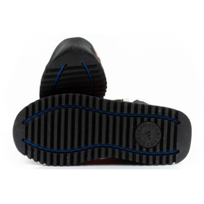 17. Śniegowce adidas aSMC Cold W H00050