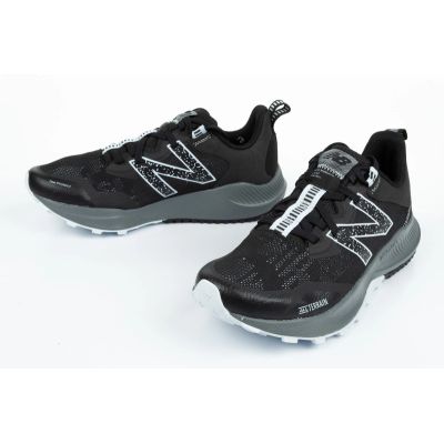 38. Buty do biegania New Balance FuelCore W WTNTRLB4