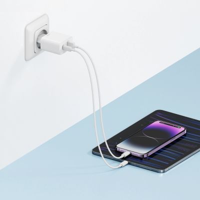 3. Ładowarka sieciowa Cuktech A19 30 W USB-A + USB-C - biała