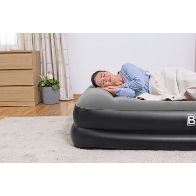 18. Bestway 67403 Dmuchany Materac 203x152x46cm