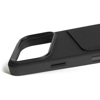 6. Mujjo Wallet Leather Case - etui skórzane do iPhone 17 Pro kompatybilne z MagSafe (black)