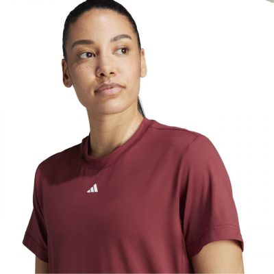 5. Koszulka adidas Versatile Tee W IL1365