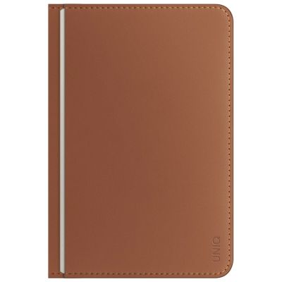 5. Etui na paszport UNIQ Belmont z Apple    Find My blokada RFID karmelowy beżowy