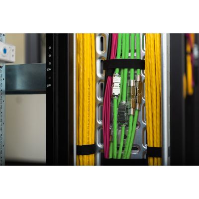 10. Kabel instalacyjny DIGITUS kat.8.2, S/FTP, Dca, AWG 22/1, LSOH, 500m, zielony, szpula