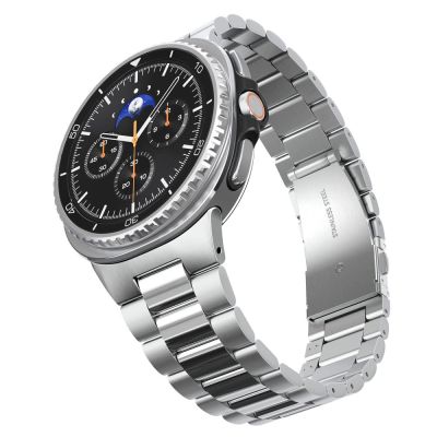 8. Pasek Spigen Modern Fit Band na Samsung Galaxy Watch 40 / 44 / 46 mm - srebrny
