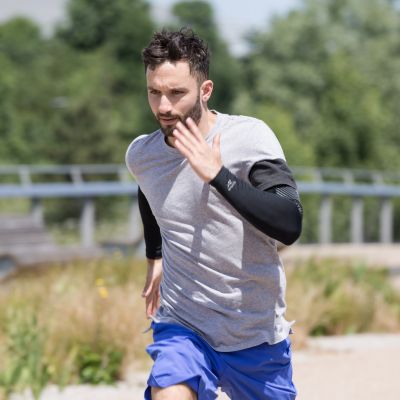 5. Rękawy kompresyjne Reebok Rrsl-13025