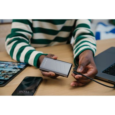 3. Verbatim TurboMetal SSD USB4 2TB USB Type-C USB4 Gen 2x2 Srebrny