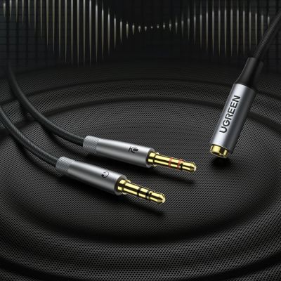 3. Ugreen kabel rozdzielacz AUX 3,5 mm mini jack (żeński) - 2x 3,5 mm mini jack (męski - mikrofon i słuchawki) srebrny (AV193 50255)