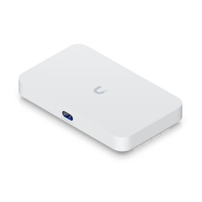 25. Router (Gateway), Kontroler UniFi, NVR, Switch Ubiquiti UniFi  (UCG-Fiber-EU)
