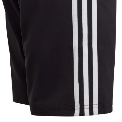 15. Spodenki adidas Essentials 3-Stripes Woven Jr HR6332