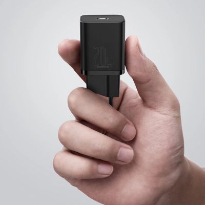 13. Baseus Super Si 1C szybka ładowarka USB Typ C 20W Power Delivery + kabel USB Typ C - Lightning 1m czarny (TZCCSUP-B01)