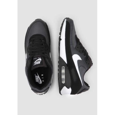23. Buty Nike Air Max 90 CN8490-002