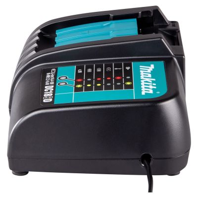 4. Makita DC18SD Ładowarka do baterii