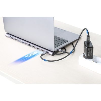 7. MANHATTAN Stacja dokująca 12-w-1 4K 1xHDMI 2xDP 3xUSB-A