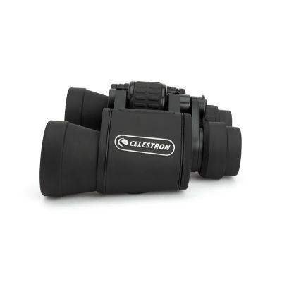 4. Lornetka Celestron UpClose G2 8x40