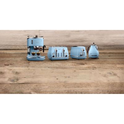 13. DeLonghi KBOV 2001.AZ czajnik elektryczny 1,7 l Niebieski 2000 W