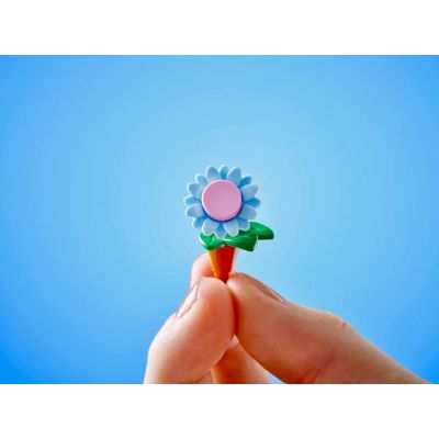 11. LEGO Friends 42671 Zielona kawiarnia i kwiaciarnia