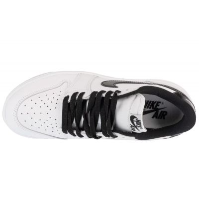 3. Buty Nike Air Jordan 1 Low M FB9933-102