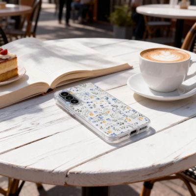 7. Etui Tech-Protect FlexAir+ na Samsung Galaxy A17 4G / 5G - stokrotki z liśćmi