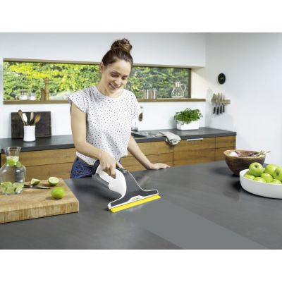 12. Myjka do okien KARCHER WV 6 Plus - 1.633-741.0