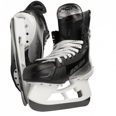 7. Łyżwy hokejowe Bauer Vapor Hyperlite 2