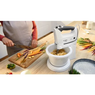 4. Mikser z misą Bosch ErgoMixx MFQ37490 (750W; biały)