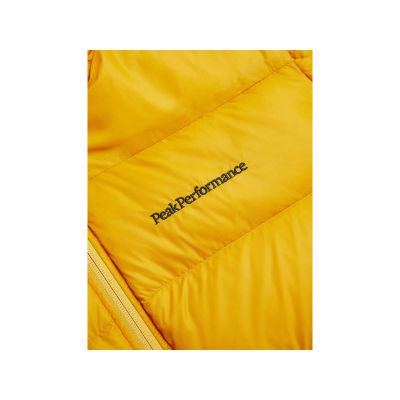 3. Kurtka puchowa Peak Performance M Frost Down Jacket złoty