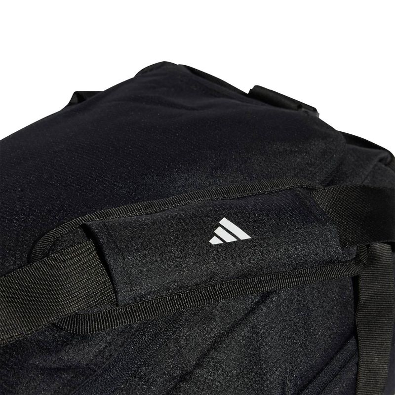 18. Torba adidas Essentials 3-Stripes Duffel Bag S IP9862