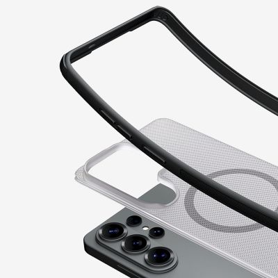 10. Etui Nillkin Super Frosted Shield Pro Magnetic kompatybilne z MagSafe na Samsung Galaxy S26 Ultra - półprzezroczysto-czarne