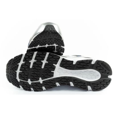 9. New Balance 408  buty sportowe męskie sneakersy modne wygodne białe srebrne