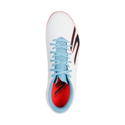 8. Buty piłkarskie Skechers Club IC białe 252136