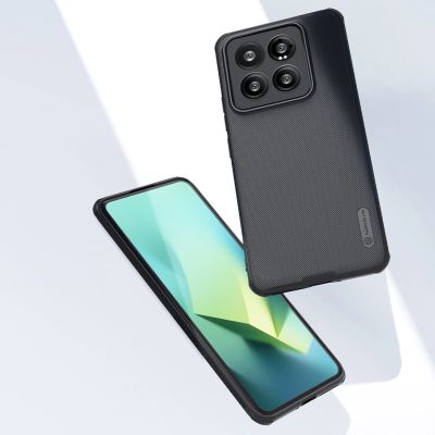 8. Etui Nillkin Super Frosted Shield Pro Magnetic Case na Xiaomi 14 Pro - czarne