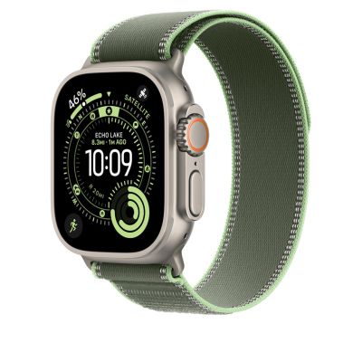 2. Zegarek Apple Watch 49mm Green/Neon Trail Loop M/L - Natural Titanium Finish