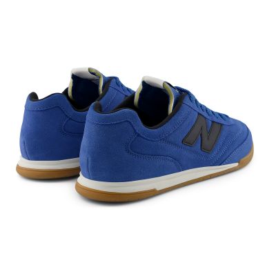 6. Buty New Balance M URC42BA