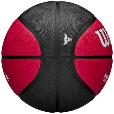 4. Piłka do koszykówki Wilson NBA Team City Edition Chicago Bulls WZ4024205XB
