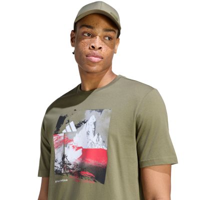4. Koszulka męska adidas Memories of Sport Outdoor Graphic khaki KC7098