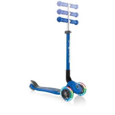 10. Hulajnoga 3-kołowa Globber Primo Foldable Lights 432-100-2 HS-TNK-000013800