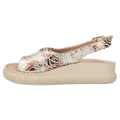 3. Skórzane sandały damskie na koturnie złote Filippo  DS7581