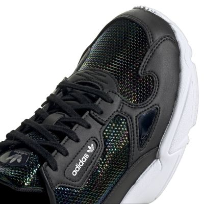 4. Buty adidas Originals Falcon W - EF5517