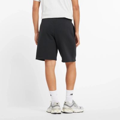 10. Spodenki New Balance Sport Fleece Short 9" M MS43903BK