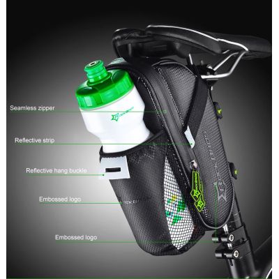 3. Sakwa rowerowa Rockbros C7-1 wodoodporna z montażem pod siodełko 1.5l - czarna