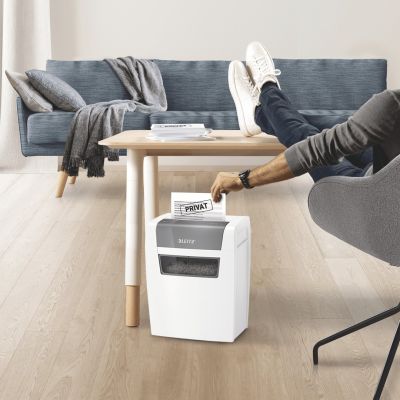 9. Leitz Niszczarka IQ Home, P4, 6 kartek, 15 l kosz