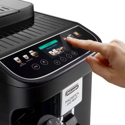 3. Ekspres ciśnieniowy DeLonghi ECAM 310.60.GB