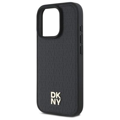 6. Etui DKNY Repeat Pattern Stack Logo MagSafe na iPhone 16 Pro - czarne