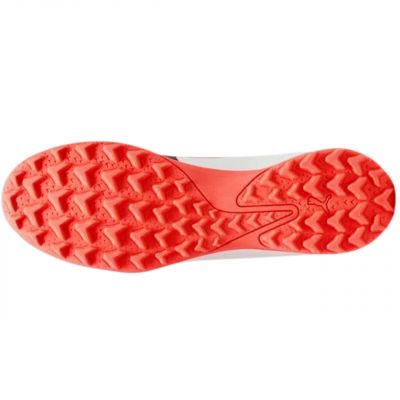 6. Buty piłkarskie Puma Ultra Play TT M 107528 01
