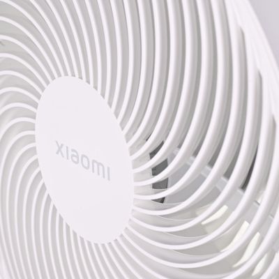 10. Wentylator stołowy Xiaomi Smart Desktop Air Circulation Fan