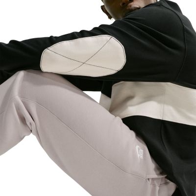 4. Spodnie męskie Nike Club BB Jogger beżowe FN3787 211