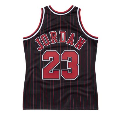 2. Koszulka meczowa Mitchell & Ness Michael Jordan Chicago Bulls 1995/96 Authentic Jersey  - AJY4AC18126-CBUBLCK96MJO